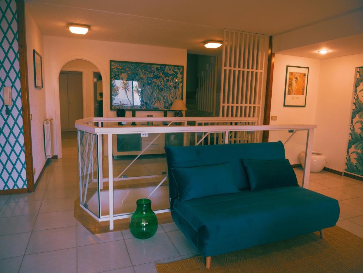 Sea Apartment & Pool 2 ปาแลร์โม ภายนอก รูปภาพ